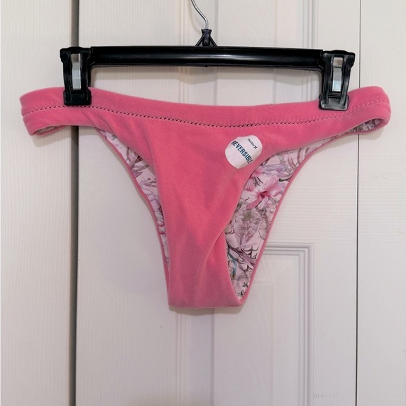 LoveShackFancy X Hurley Reversible Bikini Set.  Medium Bottoms, Small Top - Picture 4 of 15